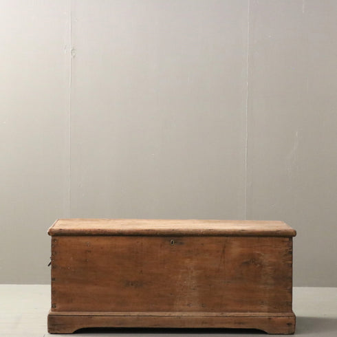 C180 ブランケットボックス 木製 イギリス輸入家具 高さ43㎝ 幅102㎝ 奥行52㎝
