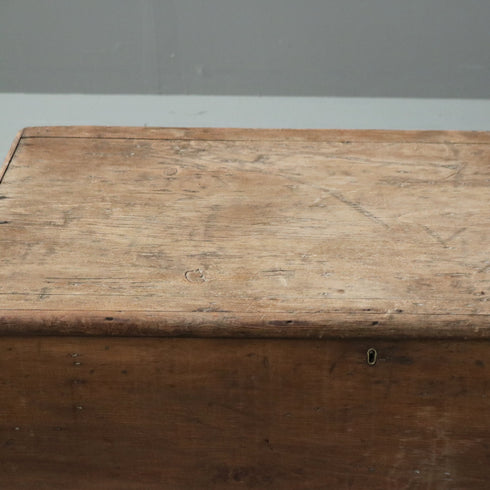 C180 ブランケットボックス 木製 イギリス輸入家具 高さ43㎝ 幅102㎝ 奥行52㎝