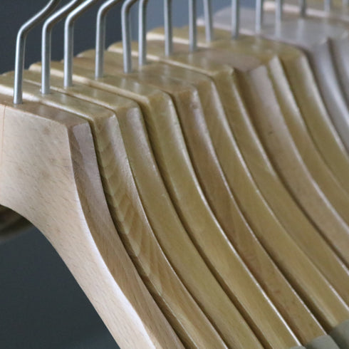 E183 ハンガー 木製 100本 H24/W39/D4