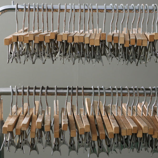 E194 ボトムハンガー 木製 サビ 55本 H20/W33/D3