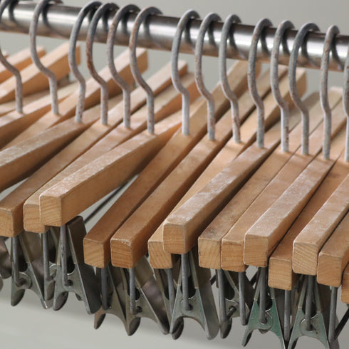 E194 ボトムハンガー 木製 サビ 55本 H20/W33/D3