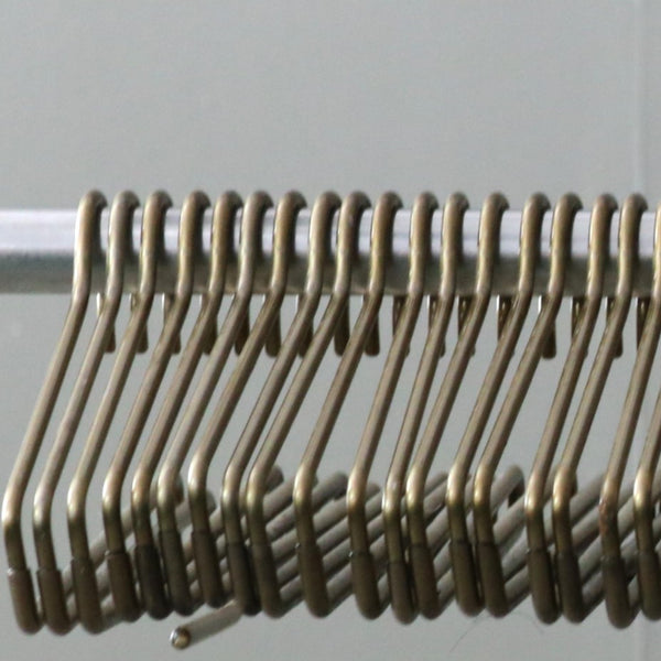 E223 スラックスハンガー 金属製 75本 H12/W30/D0.5