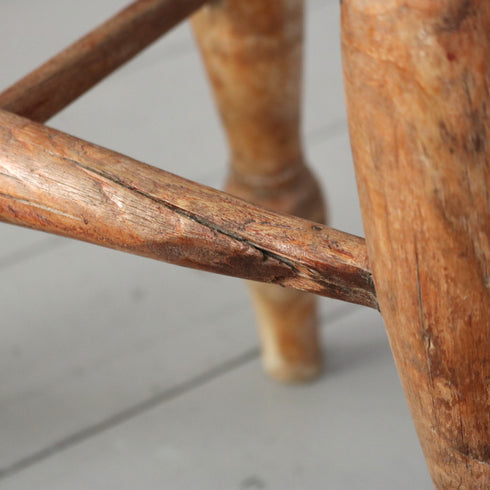 C225 スツール 木製 イギリス輸入家具高さ50㎝ 幅31㎝ 奥行31㎝