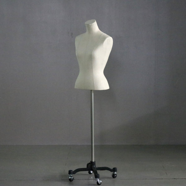 B228 トルソ 女性 什器 キャスター付き 高さ135㎝ 幅34㎝ 奥行31㎝