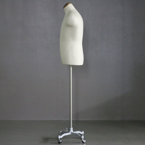 B229 トルソ 男性 什器 キャスター付き 高さ164㎝ 幅42㎝ 奥行31㎝