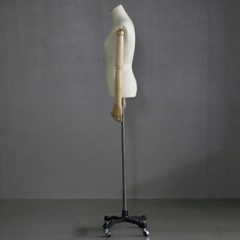 B231 トルソ 女性 キャスター付き 什器 高さ165㎝ 幅40㎝ 奥行31㎝