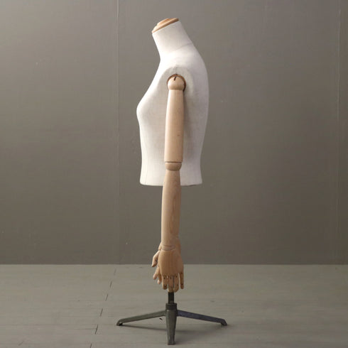 B235 トルソ 女性 什器 高さ80㎝ 幅36㎝ 奥行36㎝