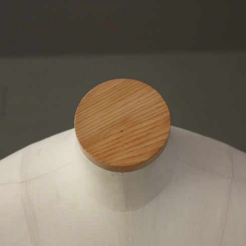 B236 トルソ 女性 什器 高さ82㎝ 幅38㎝ 奥行42㎝