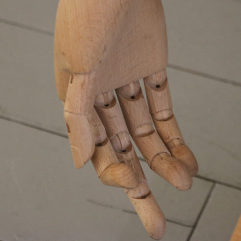 B237 トルソ 什器 高さ86㎝ 幅45㎝ 奥行29㎝