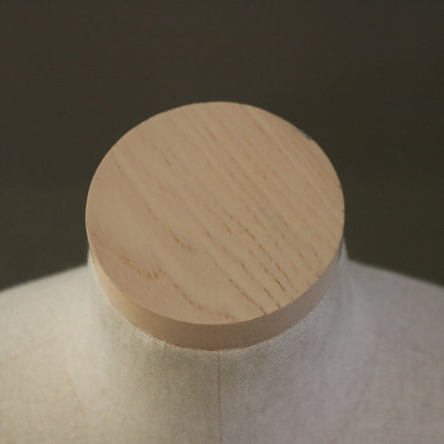 B238 トルソ 女性 什器 高さ80㎝ 幅39㎝ 奥行25㎝