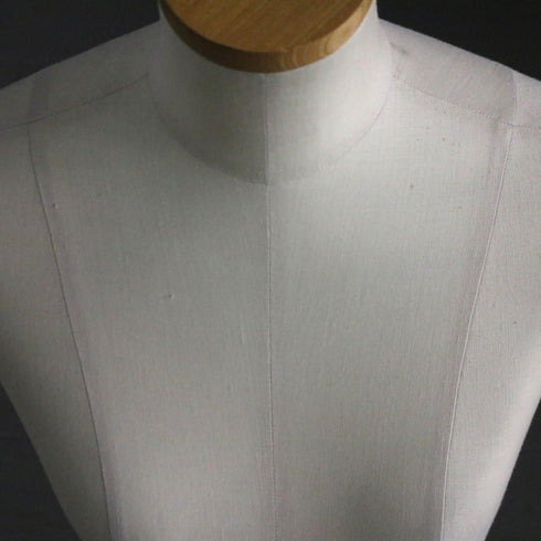 B241 トルソ 女性 什器 高さ73㎝ 幅42㎝ 奥行42㎝