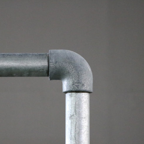 A246 ハンガーラック 金属製 什器 高さ170㎝ 幅122㎝ 奥行53㎝