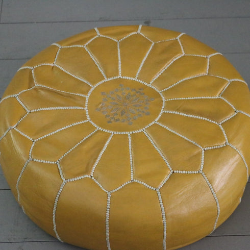 C249 オットマン レザー 高さ20㎝ 幅55㎝ 奥行53㎝