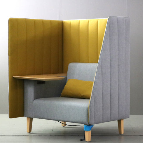 C251 コクヨ インターバルソファ 2.5サイドタイプ 木製 ファブリック 高さ125㎝ 幅98㎝ 奥行90㎝