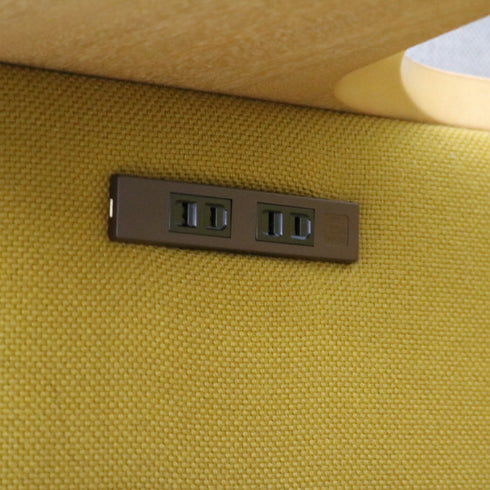 C252 コクヨ インターバルソファ 2.5サイドタイプ 木製 ファブリック 高さ125㎝ 幅98㎝ 奥行90㎝