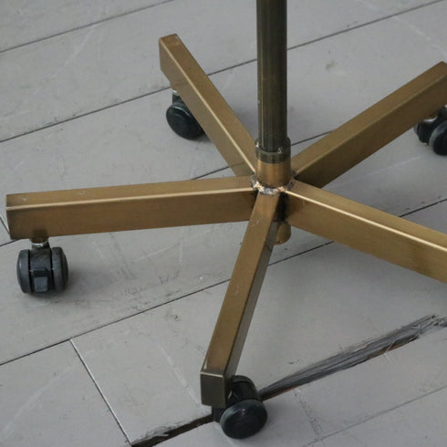 A257 ラウンドハンガーラック 金属製 什器 高さ165㎝幅49㎝奥行49㎝