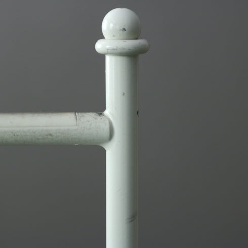 A259 ハンガーラック 金属製 什器 高さ128㎝ 幅61㎝ 奥行31㎝