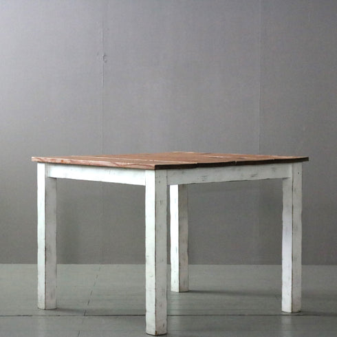 C262 テーブル 展示台 正方形 木製 什器 高さ70㎝ 幅90㎝ 奥行90㎝