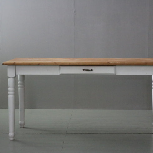 C263 テーブル 展示台 木製 什器 高さ70㎝ 幅150㎝ 奥行80㎝