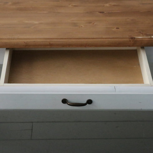 C263 テーブル 展示台 木製 什器 高さ70㎝ 幅150㎝ 奥行80㎝