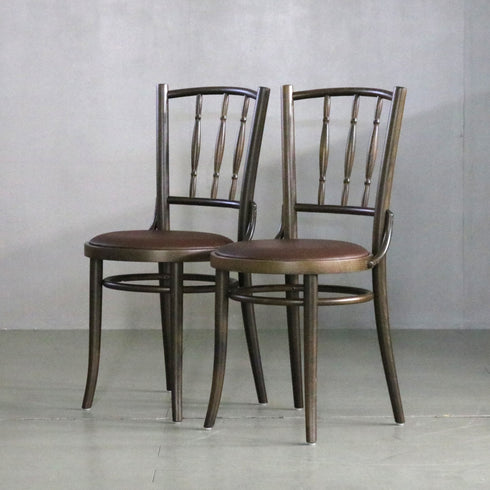 C268 「TON」ダイニングチェア 2脚SET 木製 高さ85㎝ 幅41㎝ 奥行き45㎝