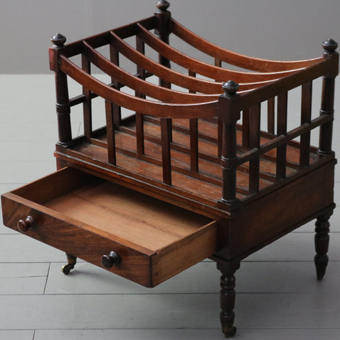 C273 ラック 木製 キャスター付き イギリス輸入家具 高さ74㎝ 幅43㎝ 奥行41㎝