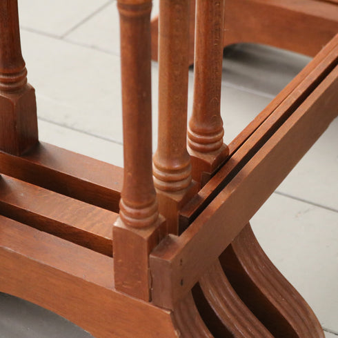 C287 ネストテーブル 木製 イギリス輸入家具 高さ63㎝ 幅55㎝ 奥行37㎝