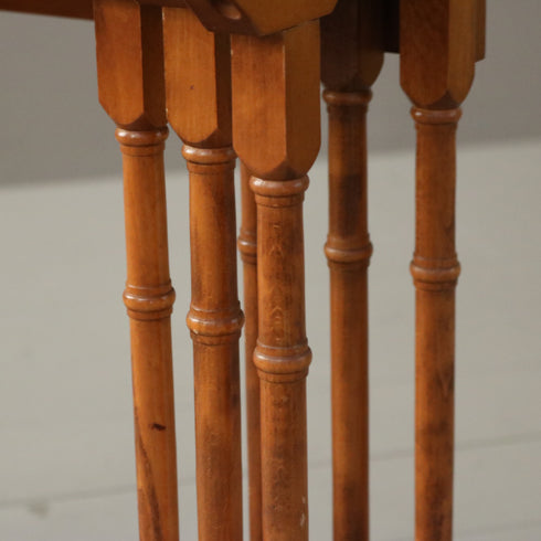 C288 ネストテーブル 木製 イギリス輸入家具 高さ56㎝ 幅49㎝ 奥行34㎝