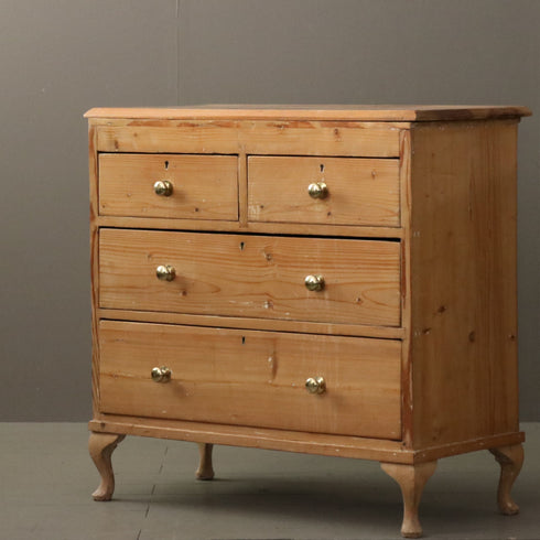 C290 チェスト 木製 イギリス輸入家具 高さ83㎝ 幅85㎝ 奥行43㎝