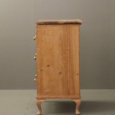 C290 チェスト 木製 イギリス輸入家具 高さ83㎝ 幅85㎝ 奥行43㎝