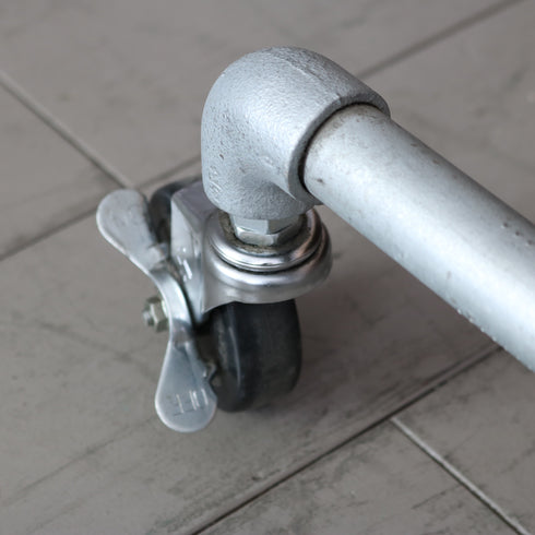 ガス管ハンガーラック ワイド 金属製 キャスター付き ショップ別注 什器 高さ166㎝ 幅203㎝ 奥行き49㎝ 【配送ランクG】【A1016】