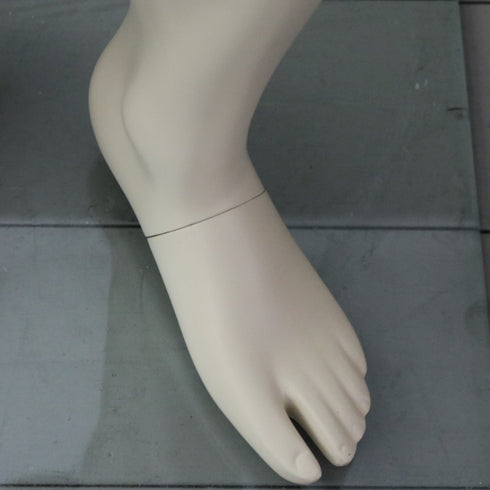 B315 脚マネキン 男性 什器 高さ112㎝ 幅41㎝ 奥行41㎝