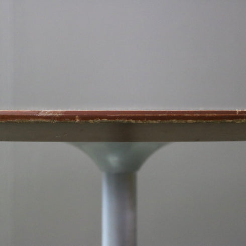 C322 丸テーブル レトロ 高さ70㎝ 幅75㎝ 奥行75㎝