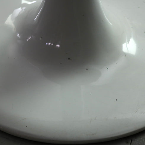 C324 ラウンドテーブル 白 什器 高さ71㎝ 直径61㎝