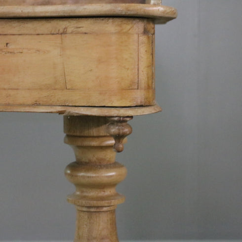 C332 アンティークデスク 木製 イギリス輸入家具 高さ86㎝ 幅108㎝ 奥行44㎝