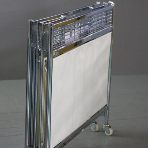 C357 中折れ式ワゴンキャスター付き 高さ83㎝ 幅90㎝ 奥行き60㎝