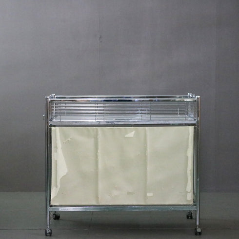 C358 中折れ式ワゴン キャスター付き 高さ81㎝ 幅90㎝ 奥行き60㎝