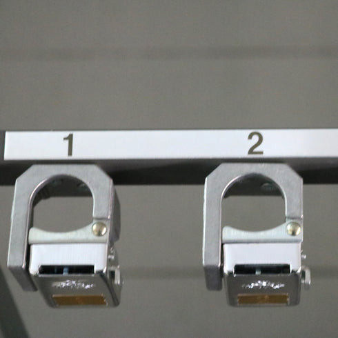 C370 スターキング 鍵付き傘立て30本 折り畳み式 金属製 高さ88㎝ 幅128㎝ 奥行27㎝