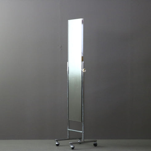 D145 スタンドミラー 片面 キャスター付き 金属製 什器 高さ153㎝ 幅39㎝ 奥行40㎝