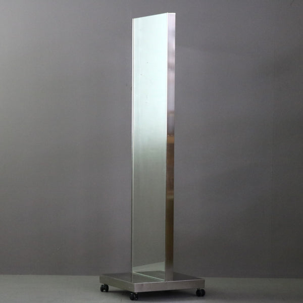 D144 スタンドミラー 両面 キャスター付き 金属製 什器 高さ160㎝ 幅45㎝ 奥行45㎝