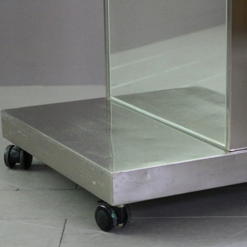 D144 スタンドミラー 両面 キャスター付き 金属製 什器 高さ160㎝ 幅45㎝ 奥行45㎝