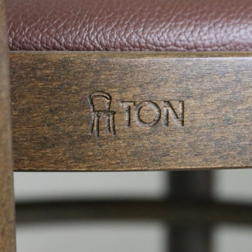 C268 「TON」ダイニングチェア 2脚SET 木製 高さ85㎝ 幅41㎝ 奥行き45㎝