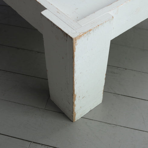 C352 ローテーブル 白 展示台 木製 什器 高さ40㎝ 幅90㎝ 奥行90㎝