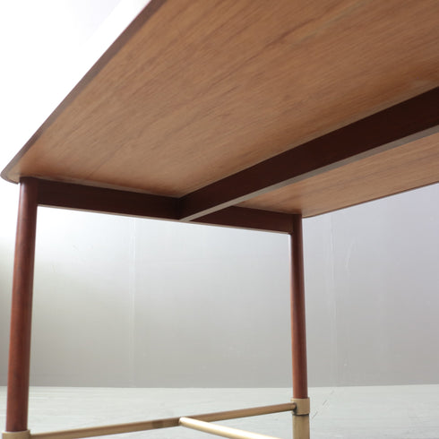 C339 テーブル 木製 什器 高さ51㎝ 幅102㎝ 奥行き62㎝