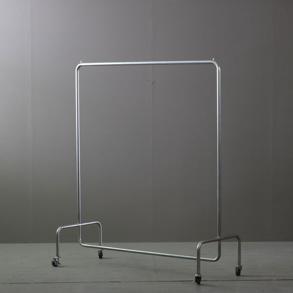 A68 ハンガーラック キャスター付き 金属製 什器 高さ138㎝ 幅120㎝ 奥行46㎝