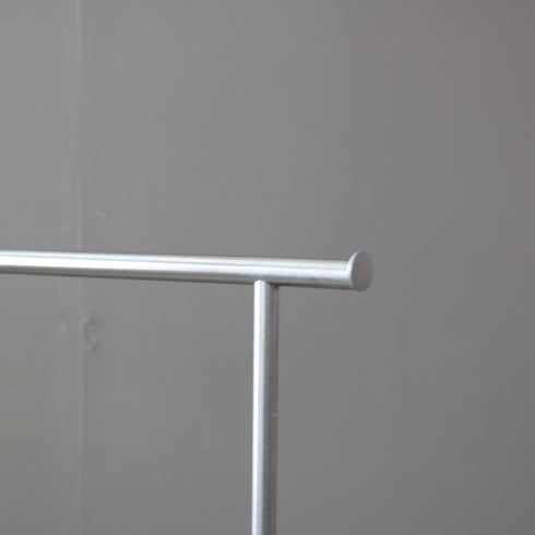 A424 ステンレスハンガーラック 什器 高さ136㎝ 幅105㎝ 奥行き40㎝