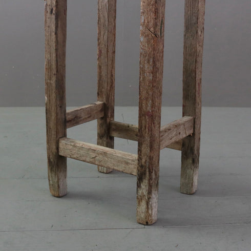 C444 スツール 木製 輸入家具 高さ61㎝ 幅31㎝ 奥行き25㎝