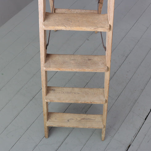 C447 ラダー 木製 輸入家具 高さ121㎝ 幅45㎝ 奥行109㎝