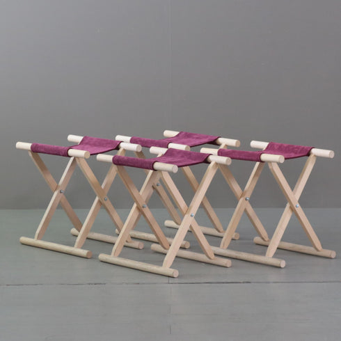 C132 折り畳みチェア×4脚 木製 什器 高さ44㎝ 幅45㎝ 奥行31㎝