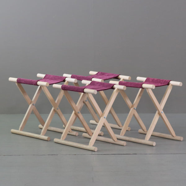 C132 折り畳みチェア×4脚 木製 什器 高さ44㎝ 幅45㎝ 奥行31㎝